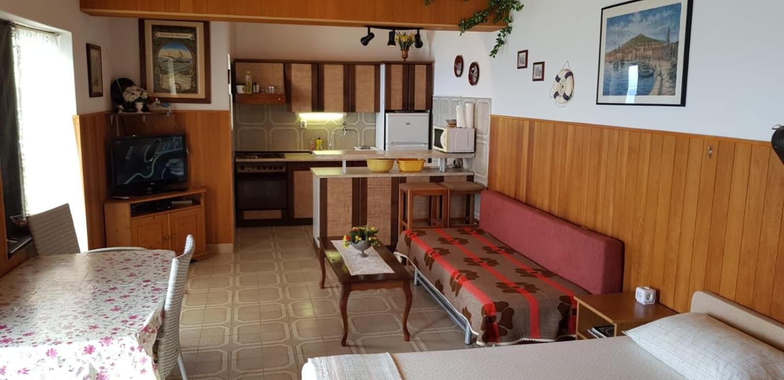 Apartments By The Sea Pisak, Omis - 1018 Quarto foto